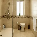 Stylish 2bdr Unit In Sliema! Near Valletta Ferry! * Sliema