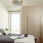 Stylish 2bdr Unit In Sliema! Near Valletta Ferry! *