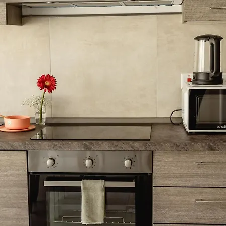 Apartman Stylish 2bdr Unit In Sliema! Near Valletta Ferry!