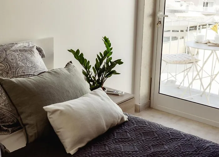 Stylish 2bdr Unit In Sliema! Near Valletta Ferry! Apartamento *