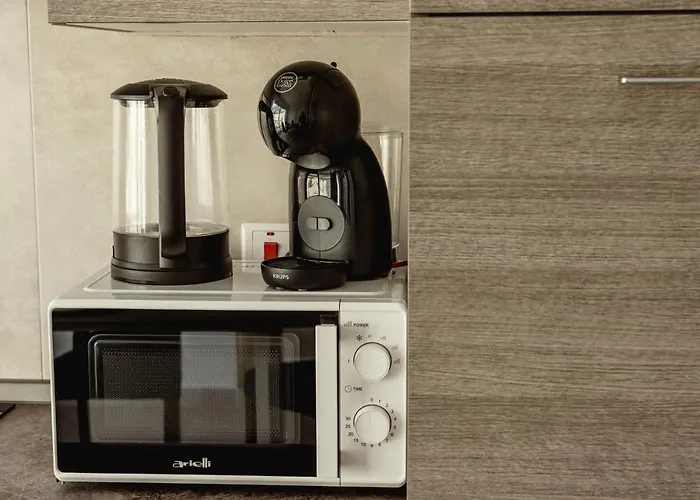 Stylish 2bdr Unit In Sliema! Near Valletta Ferry!