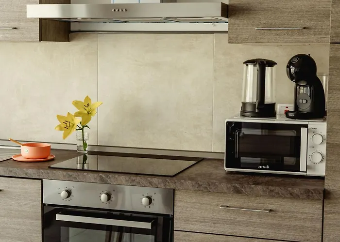 Stylish 2bdr Unit In Sliema! Near Valletta Ferry! *