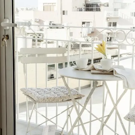 Stylish 2bdr Unit In Sliema! Near Valletta Ferry! * スリーマ