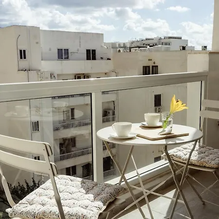Stylish 2bdr Unit In Sliema! Near Valletta Ferry! * スリーマ