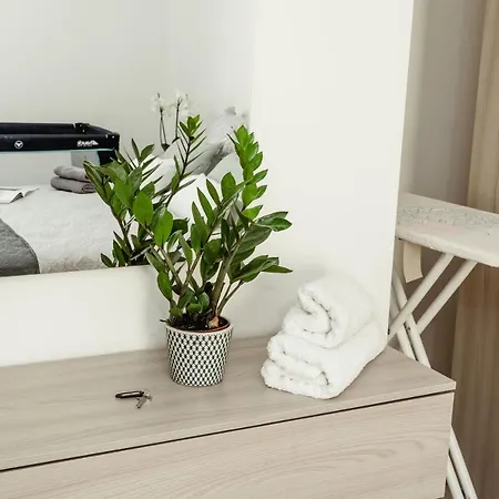 アパート Stylish 2bdr Unit In Sliema! Near Valletta Ferry! スリーマ