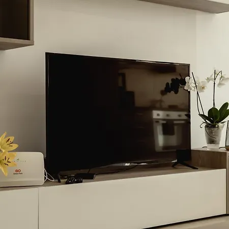 Stylish 2bdr Unit In Sliema! Near Valletta Ferry! * スリーマ