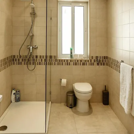 Stylish 2bdr Unit In Sliema! Near Valletta Ferry! * スリーマ